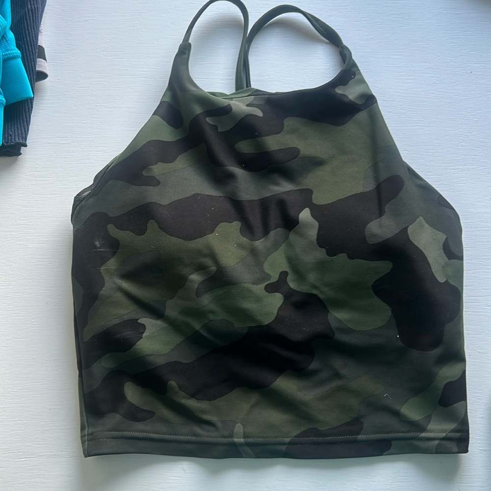 Cropped tank top